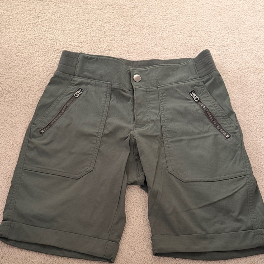 Athleta Olive Cargo Shorts with Zipper Details